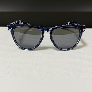 Under Armour Sierra Sunglasses – Blue Marble Frame w/ Gold Logo